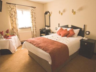 Ivy Tower Hotel Castlebar Eksteriør billede
