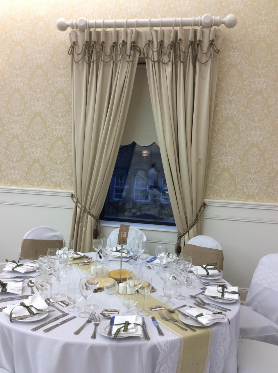 Ivy Tower Hotel Castlebar Eksteriør billede