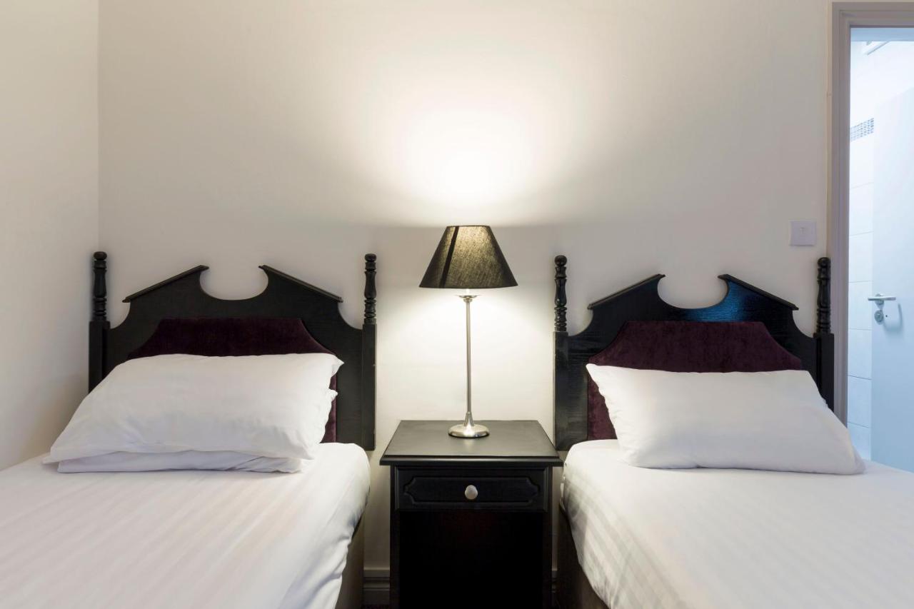 Ivy Tower Hotel Castlebar Eksteriør billede